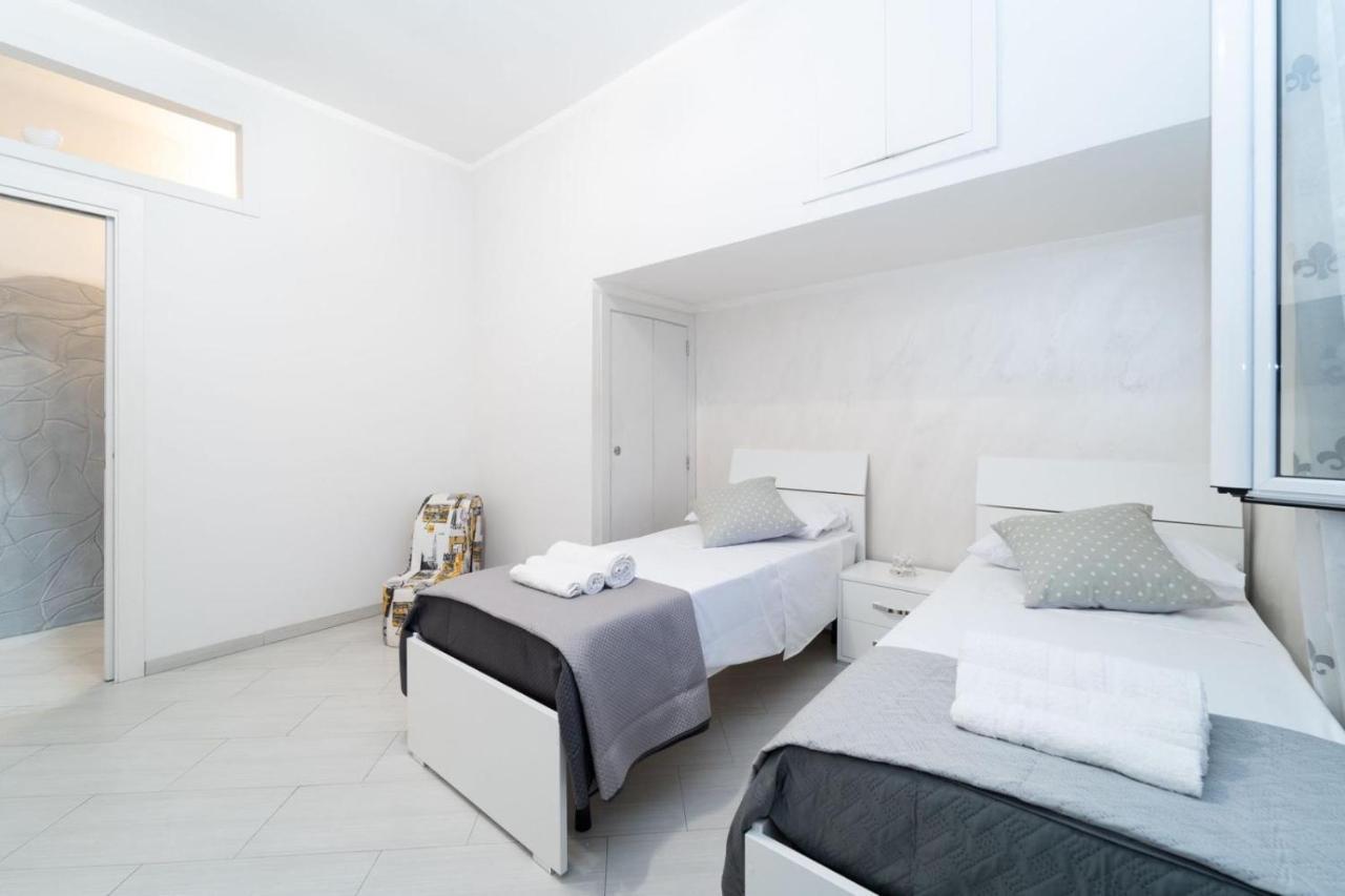 Апартаменти Casa Dea Napoli Екстер'єр фото